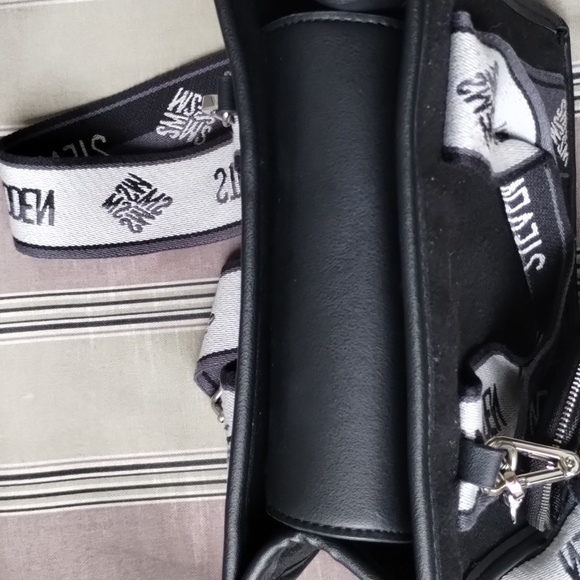 Steve Madden Purse - Picture 8 of 12